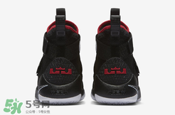nike lebron soldier 11 bred耐克士兵11黑紅配色什么時(shí)候發(fā)售？