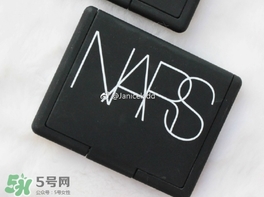nars threesome腮紅多少錢(qián)？nars threesome腮紅色號(hào)試色