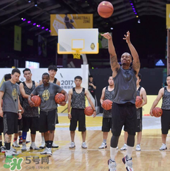 adidas dame3阿迪達(dá)斯利拉德三代獨(dú)立日配色多少錢(qián)？