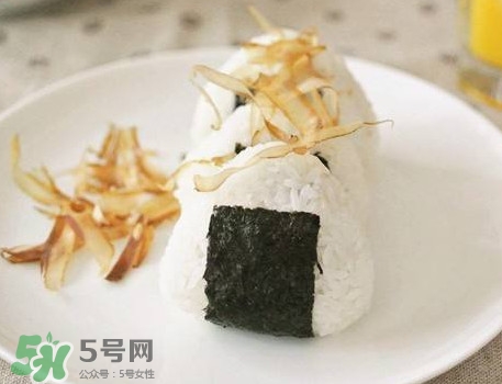木魚(yú)花是什么？木魚(yú)花為什么會(huì)動(dòng)