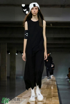 Y-32018春夏系列服裝怎么樣_好看嗎_款式有哪些？