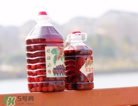 楊梅酒一次喝多少？楊梅酒喝多了會(huì)怎樣？