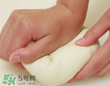 菜盒子怎么做？菜盒子怎么包