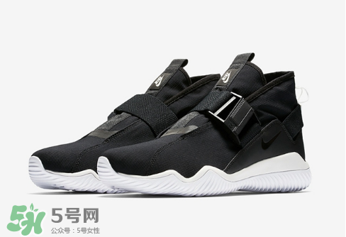 nikelab acg 07 kmtr機(jī)能運(yùn)動(dòng)鞋黑白配色什么時(shí)候發(fā)售？
