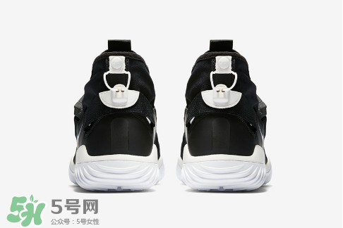 nikelab acg 07 kmtr機(jī)能運(yùn)動(dòng)鞋黑白配色什么時(shí)候發(fā)售？