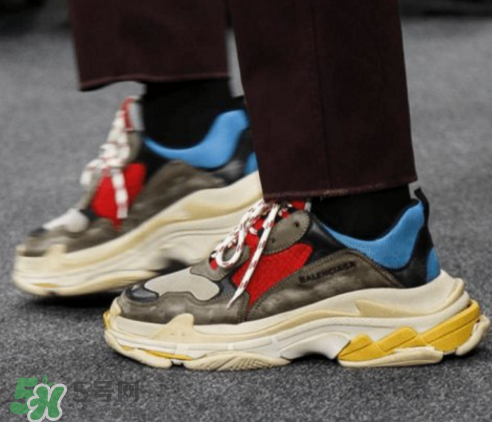 balenciaga triple s怎么預定？巴黎世家秋冬新款運動鞋在哪預定？
