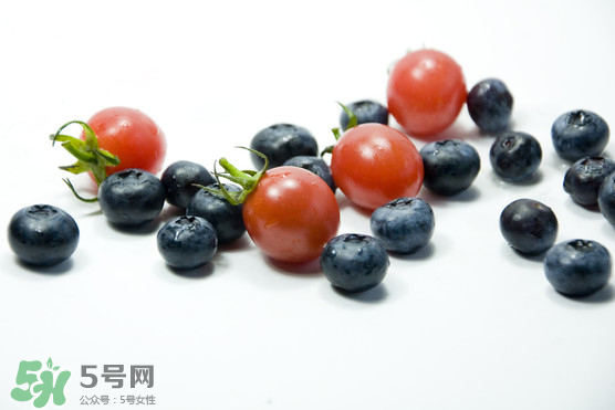 藍(lán)莓和番茄能一起吃嗎？藍(lán)莓和西紅柿能一起吃嗎？