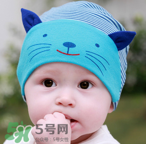 母乳喂養(yǎng)胸會變小嗎？母乳喂養(yǎng)胸會不會變??？
