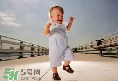 寶寶八字腳怎么矯正 寶寶八字腳可以矯正嗎？