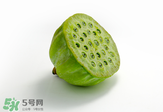 蓮蓬不能和什么同吃？蓮蓬和什么相克？