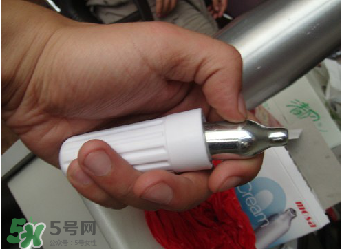 笑氣怎么玩？笑氣怎么用？