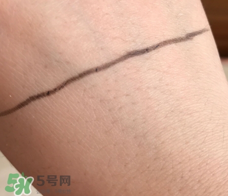 zeesea滾輪bb霜怎么用？zeesea滾輪bb霜使用方法