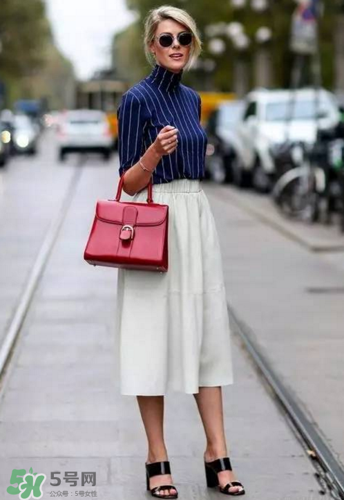 delvaux brilliant多少錢？德爾沃brilliant包包專柜價(jià)格