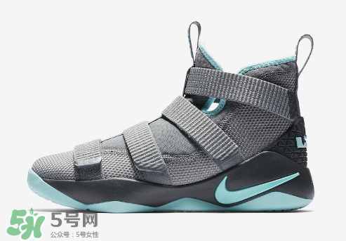 nike lebron soldier 11 igloo多少錢？耐克士兵11冰屋配色價格
