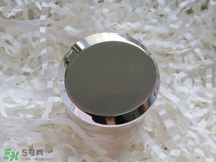 玉蘭油眼部素顏霜怎么用？玉蘭油眼部素顏霜使用方法