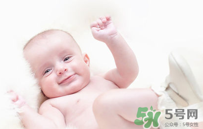 新生兒吃母乳拉稀是怎么回事？新生兒吃母乳拉稀怎么辦？