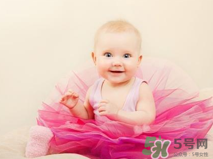 新生兒吃母乳會(huì)撐到嗎？新生兒吃母乳會(huì)吃撐嗎？