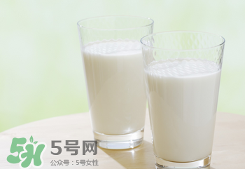 嬰兒奶粉老人能喝嗎？老人能不能喝嬰兒奶粉？