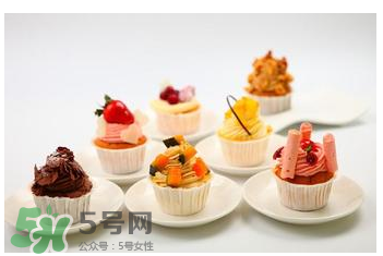 哺乳期吃甜食對寶寶有影響嗎？哺乳期吃甜食母乳會變甜嗎？