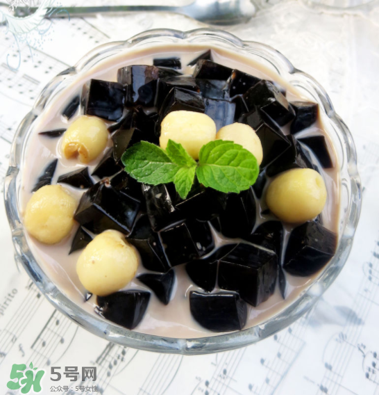 兒童能吃龜苓膏嗎？龜苓膏小孩能吃嗎？