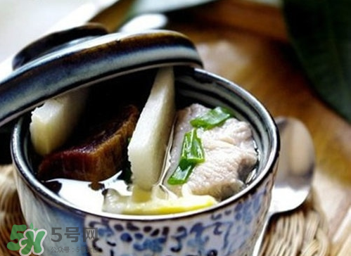 榴蓮殼燉排骨殼能吃嗎？榴蓮殼燉排骨什么味道？