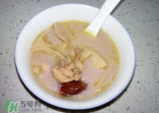 榴蓮殼煲雞湯殼能吃嗎？榴蓮殼煲雞湯殼好喝嗎？