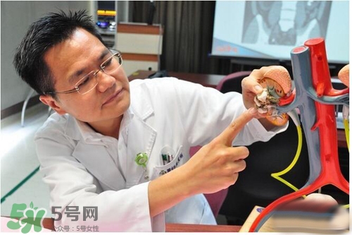 腎結(jié)石怎么治最好？腎結(jié)石的醫(yī)治方法