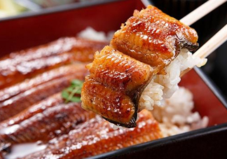 鰻魚飯日語怎么說？鰻魚飯是怎么做的