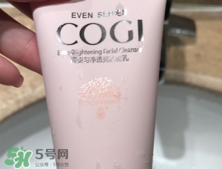 高姿防曬霜怎么樣？高姿防曬霜適合年齡