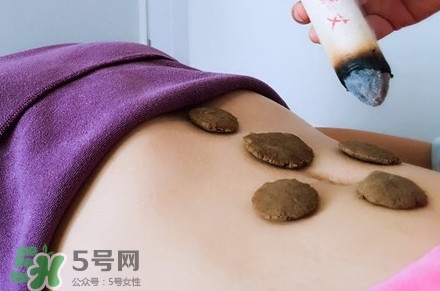三伏灸一療程多少錢？三伏灸和三伏貼的區(qū)別