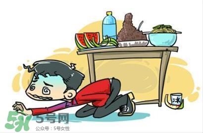 腸胃炎是怎么引起的？腸胃炎的癥狀及治療