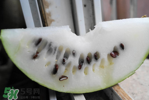 冬瓜爛了一點(diǎn)還能吃嗎？冬瓜爛了還能吃嗎？