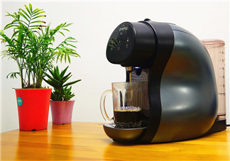 辦公室小野用的什么咖啡機(jī)？onecup膠囊咖啡機(jī)介紹