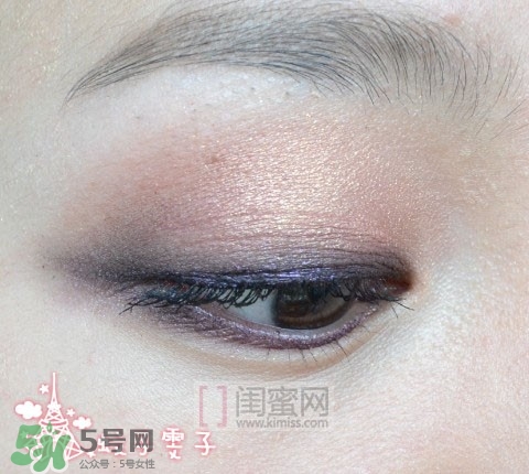 nars吉隆坡眼影怎么畫？nars吉隆坡雙色眼影畫法圖解