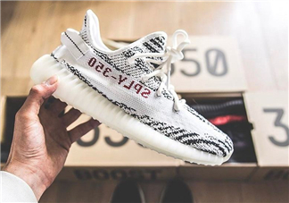 adidas yeezy 350 v2 boost zebra白斑馬市場(chǎng)價(jià)多少錢？