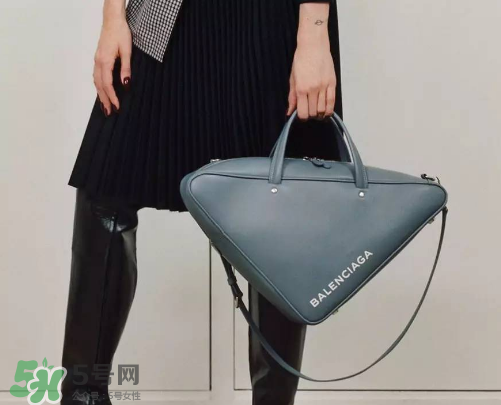 balenciaga三角形包包多少錢？巴黎世家三角包包專柜價(jià)格