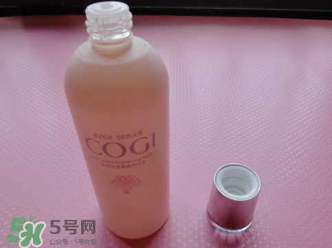 高姿大白水男士能用嗎？高姿大白水男生用合適嗎？