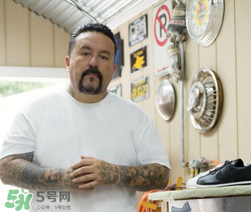 mister cartoon與nike cortez45周年聯(lián)名鞋子多少錢？