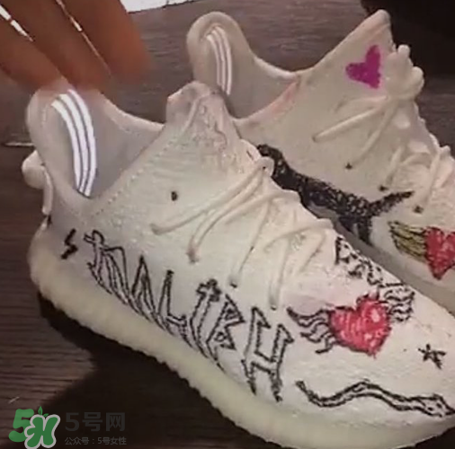 adidas yeezy 350 boost v2兒童定制版在哪買_怎么買？