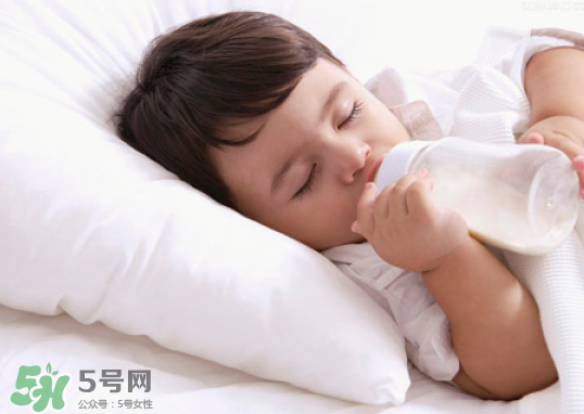戒夜奶的好處有哪些？要不要戒夜奶呢？