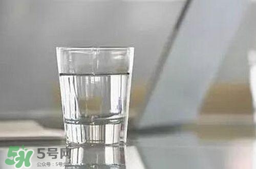 三伏貼能治過敏性鼻炎嗎？三伏貼治過敏性鼻炎貼哪里？