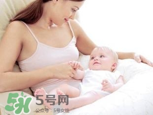 三伏天坐月子可以洗澡嗎？三伏天坐月子可以穿短袖嗎？