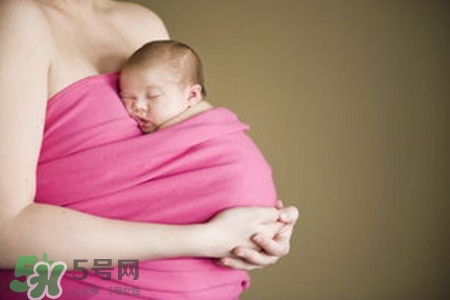 三伏天坐月子吃什么？三伏天坐月子可以開空調嗎？