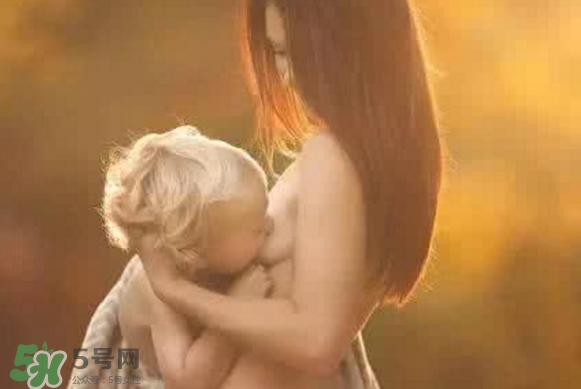 哺乳期可以貼三伏貼嗎？哺乳期貼三伏貼會影響寶寶嗎？