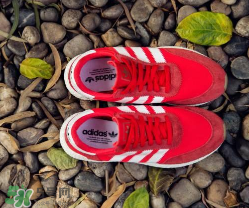 adidas iniki runner怎么樣？阿迪達斯iniki評測