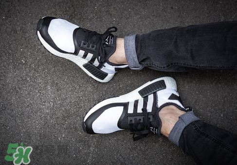 adidas與white mountaineering聯(lián)名運(yùn)動(dòng)鞋上腳效果怎么樣？
