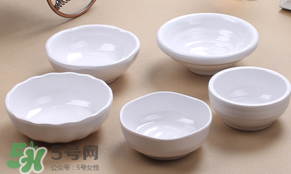 仿瓷碗有毒是謠言嗎？仿瓷碗怎么使用會(huì)有毒呢？