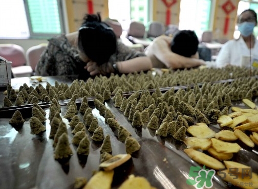 三伏灸會(huì)痛嗎？三伏灸全身酸痛怎么回事？