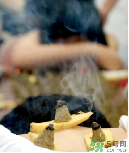 貼三伏灸癢是怎么回事？貼三伏灸癢怎么辦？
