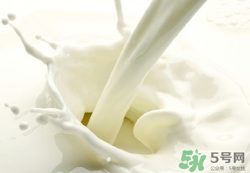純牛奶可以加熱嗎？純牛奶和有機(jī)純牛奶的區(qū)別是什么